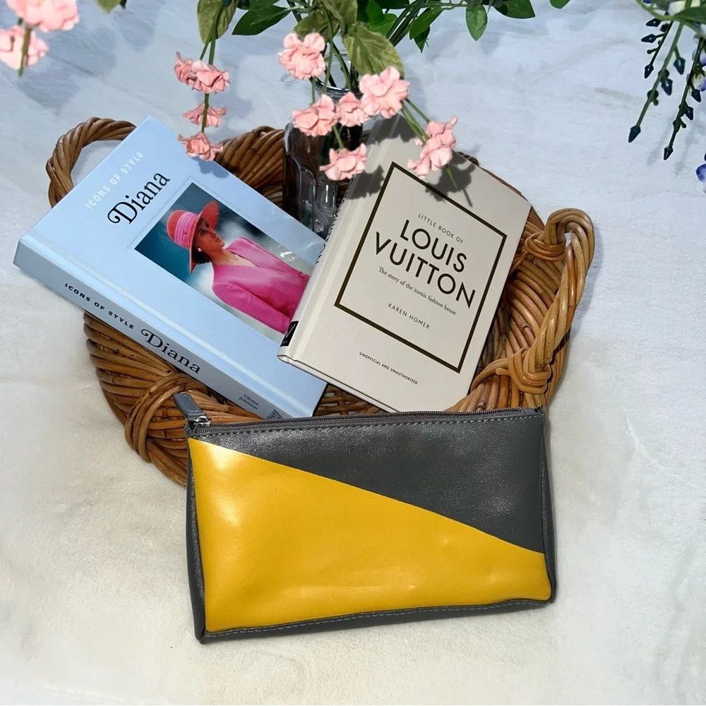 FURLA Cosmetic Bag - Picture 1 of 6